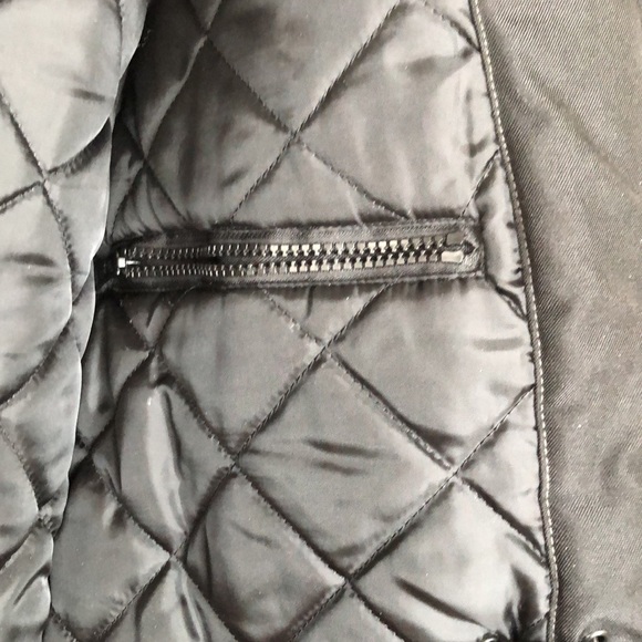 CAT Heavy Insulated Parka Style W11432 Size M Black - Picture 5 of 11